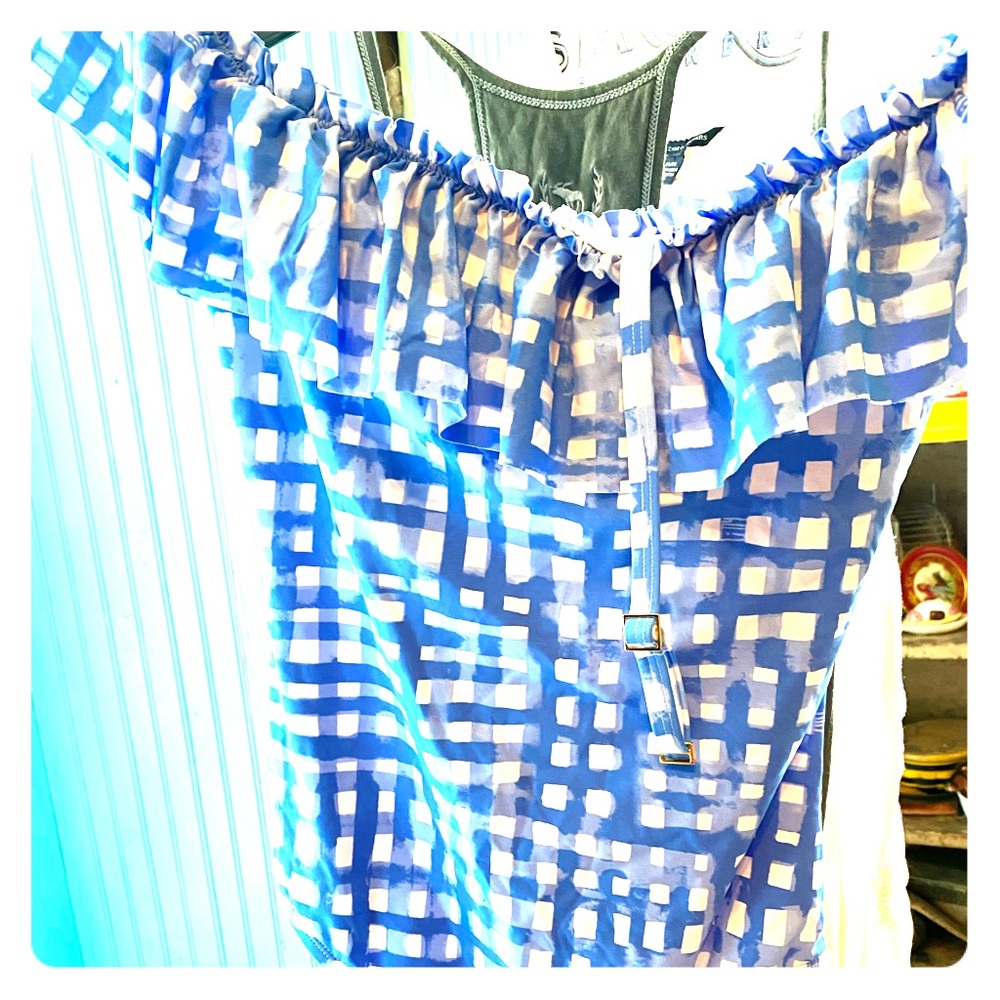 One piece Lilly Pulitzer suit